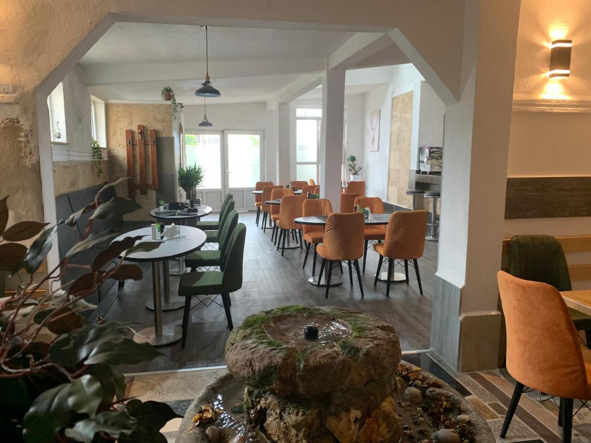 & Restoran -s O K O- Apartment *