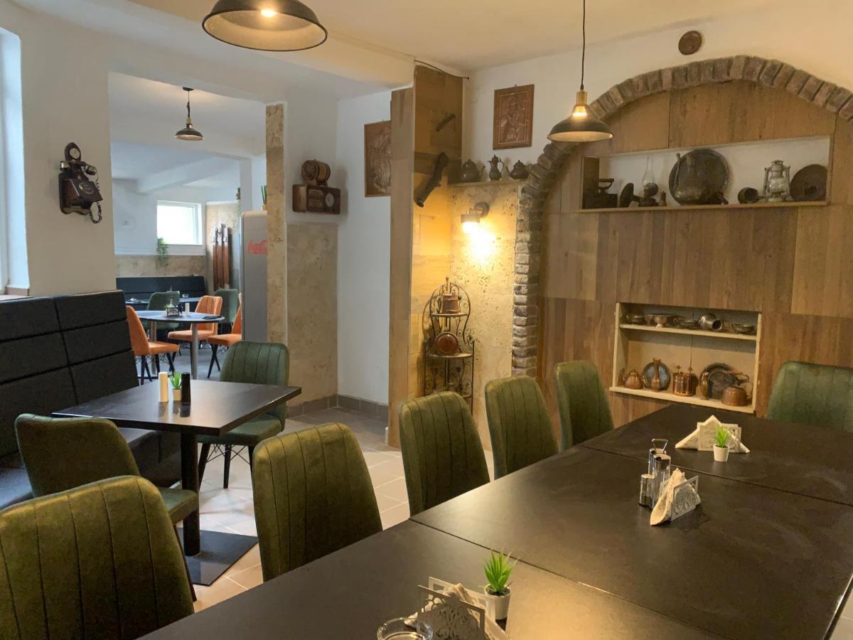 & Restoran -s O K O- Apartment *